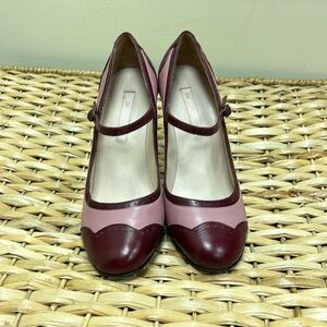 Like new Charlotte leather pink/ burgundy red Mary Jane heels